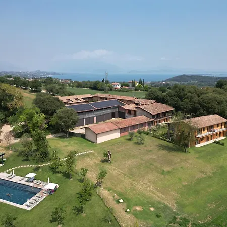 Borgo Predeschera * Barcuzzi